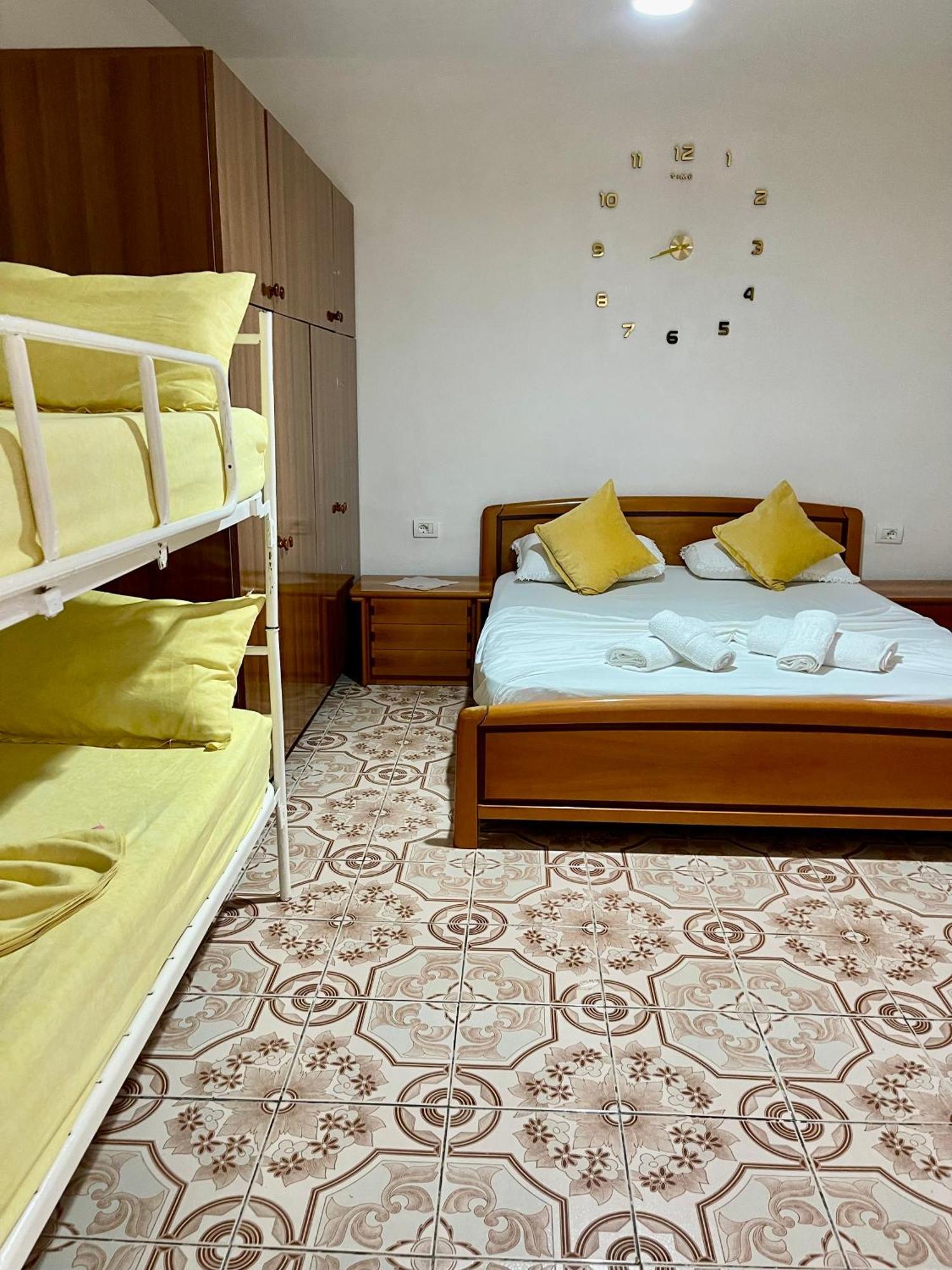 Guest House Dea วญอเรอ ภายนอก รูปภาพ