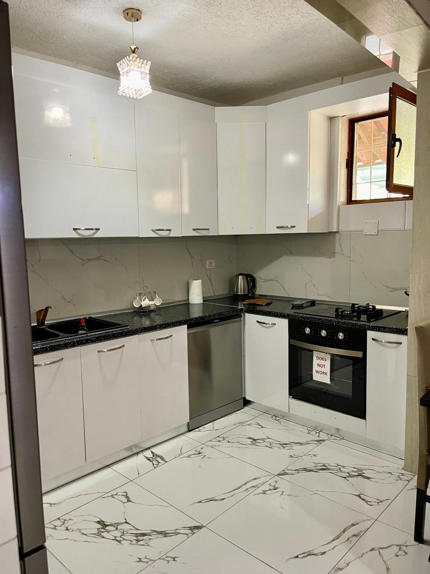 Guest House Dea วญอเรอ ภายนอก รูปภาพ