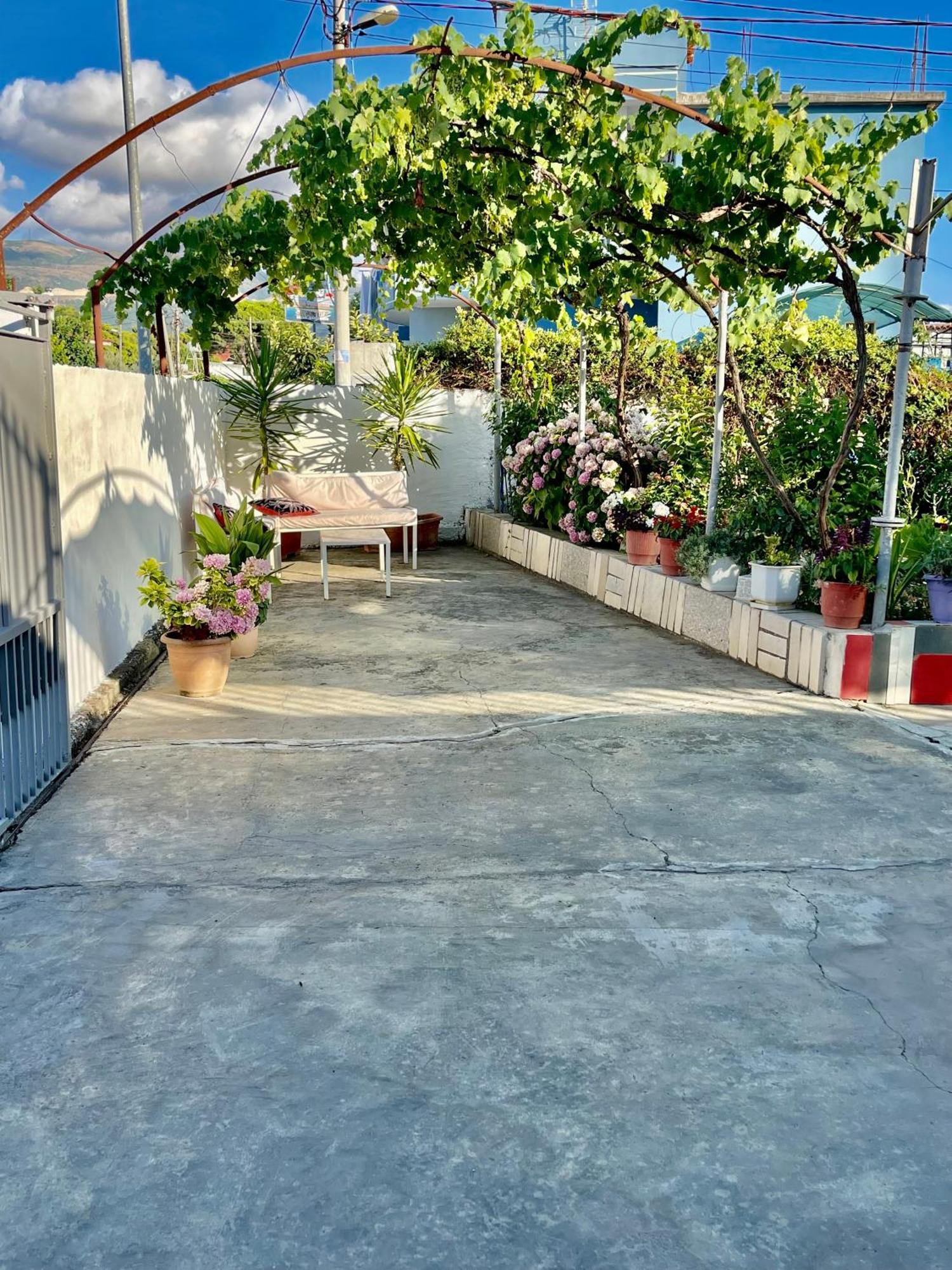 Guest House Dea วญอเรอ ภายนอก รูปภาพ