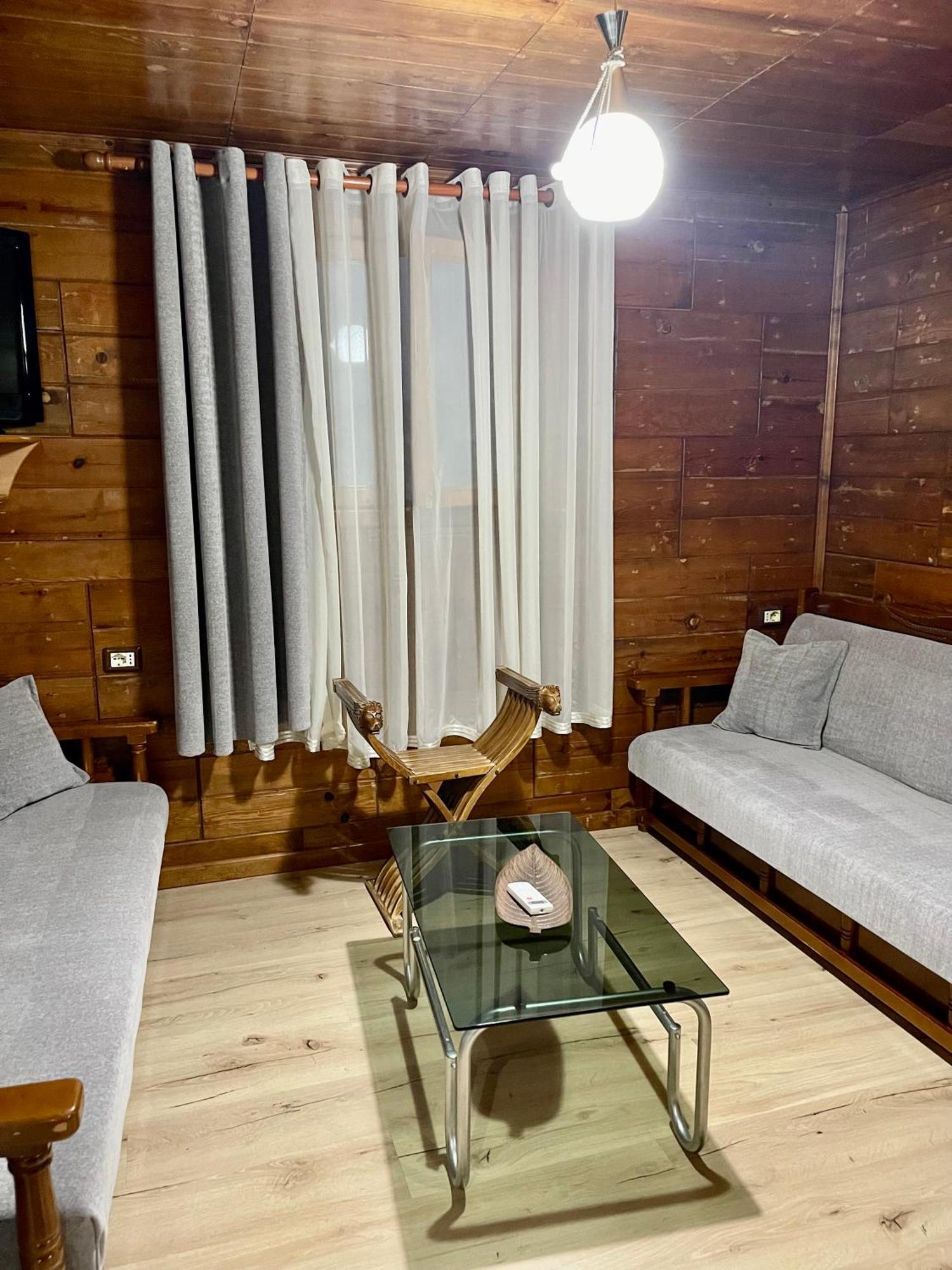 Guest House Dea วญอเรอ ภายนอก รูปภาพ