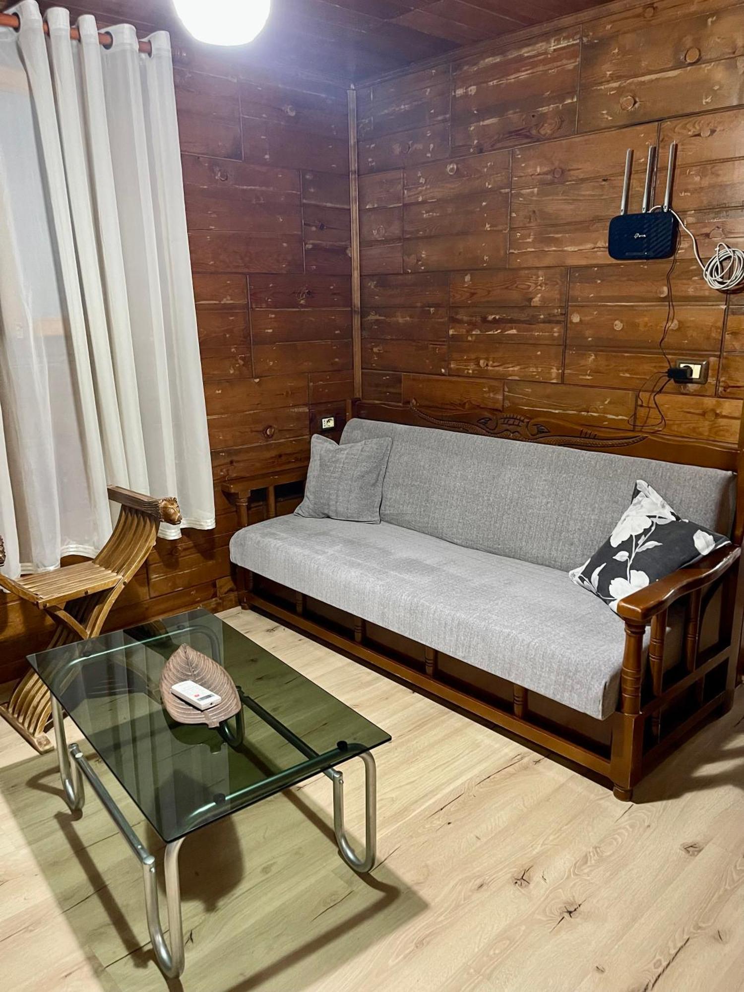 Guest House Dea วญอเรอ ภายนอก รูปภาพ